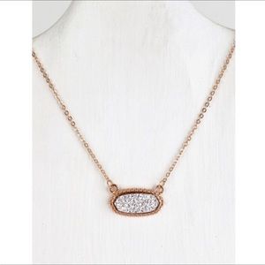 💎2/ $10-All jewelry💎 Silver druzy necklace and earring set